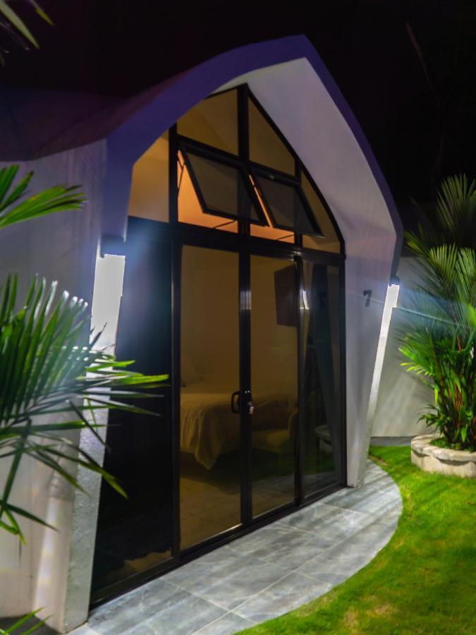 Alborada Boutique Stay Units อูวีตา ภายนอก รูปภาพ